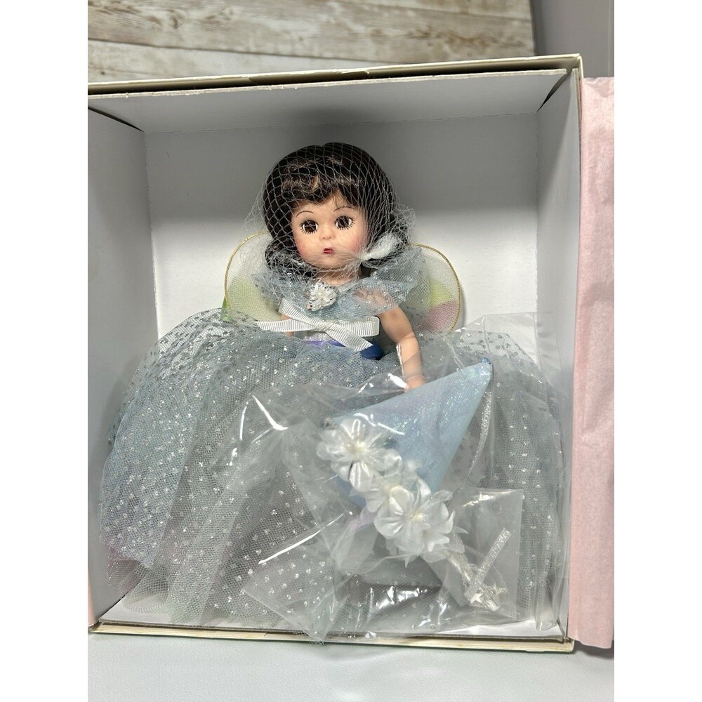 Madame Alexander 2000 Fairy Of Virtue Doll #13640 Blue Gown Dress, Wings